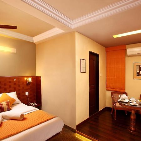 Hotel Rajdhani Panaji Zewnętrze zdjęcie