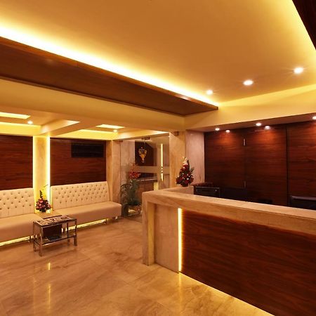 Hotel Rajdhani Panaji Zewnętrze zdjęcie