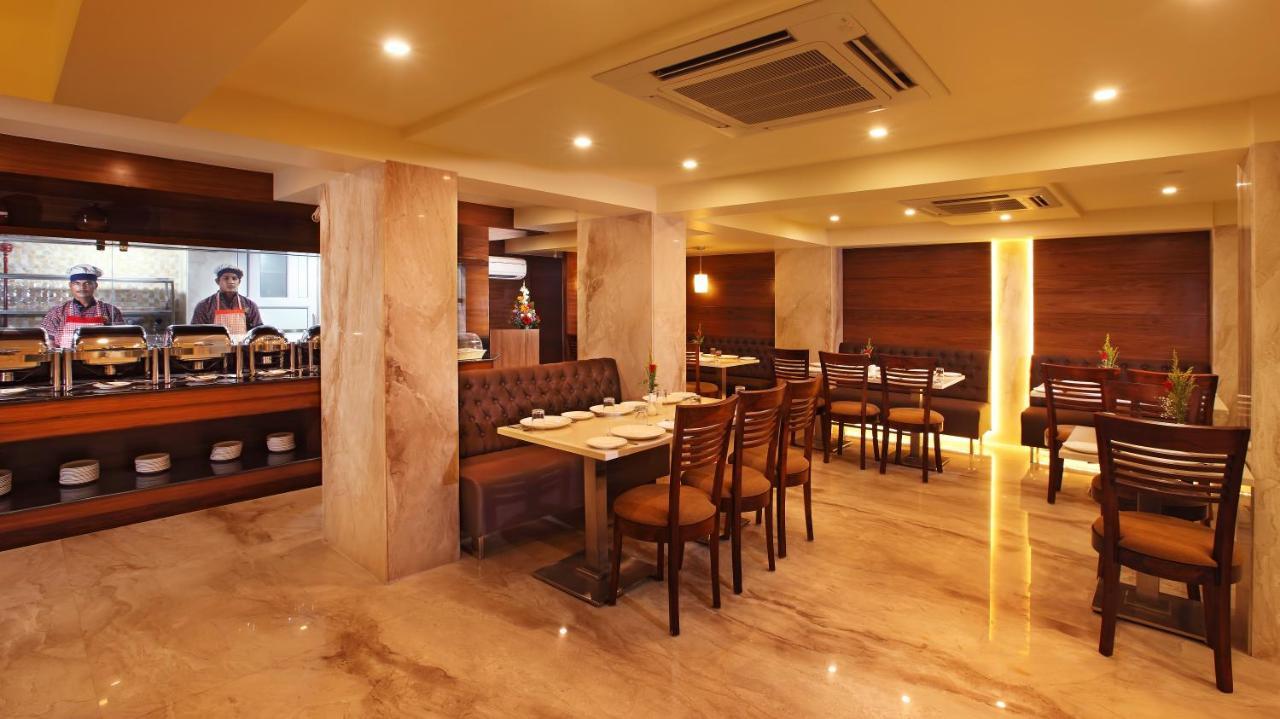 Hotel Rajdhani Panaji Zewnętrze zdjęcie